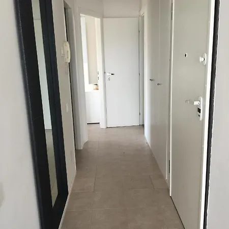 Silver Apartment