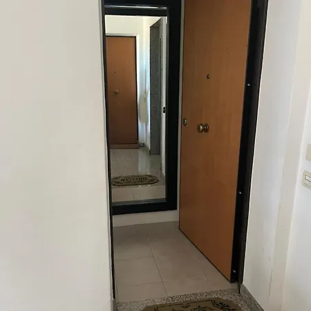 Apartment Silver